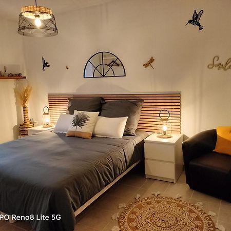 Eden En Luberon Appartement Roussillon en Isere Buitenkant foto