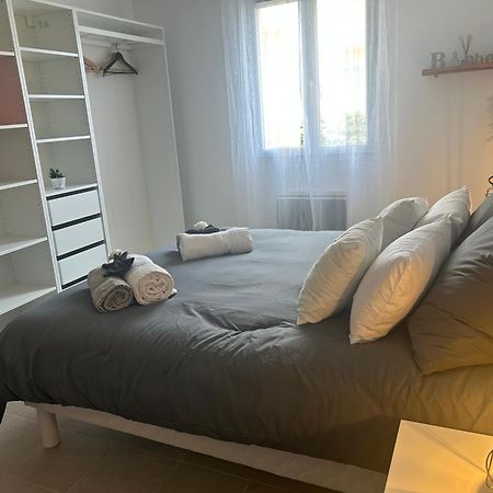 Eden En Luberon Appartement Roussillon en Isere Buitenkant foto
