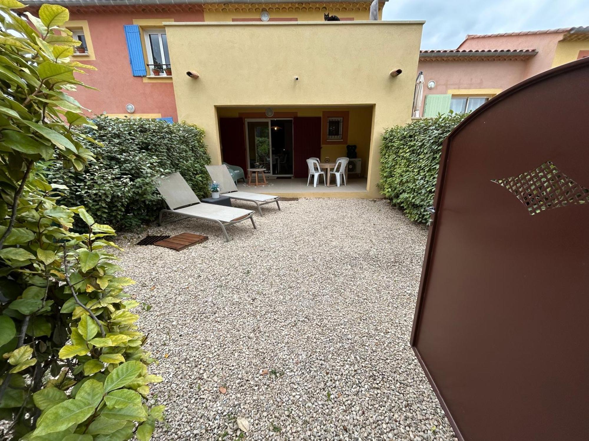 Eden En Luberon Appartement Roussillon en Isere Buitenkant foto