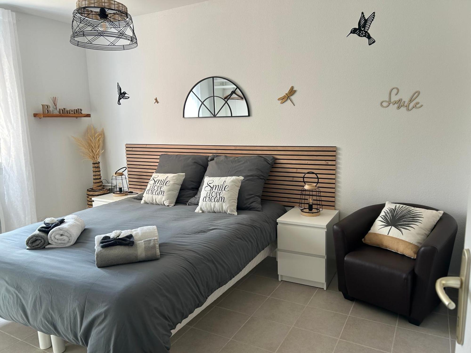 Eden En Luberon Appartement Roussillon en Isere Buitenkant foto